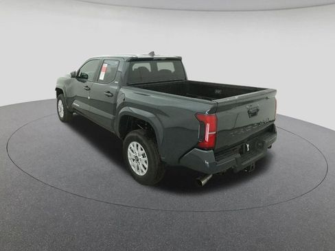 New 2025 Toyota Tacoma SR5 image 5
