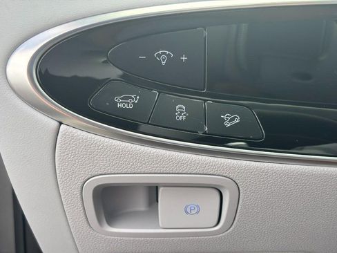 New 2026 Genesis GV70 2.5T Advanced AWD/4WD image 11