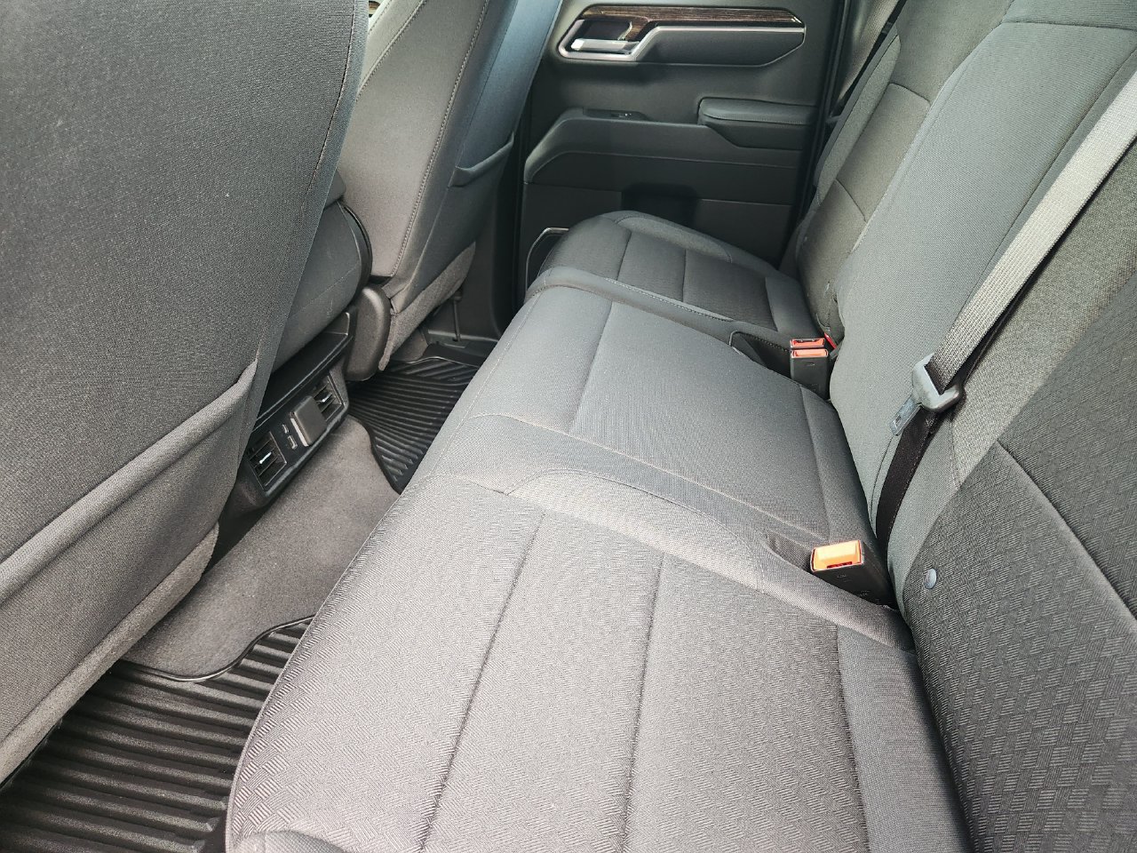 Used 2026 GMC Sierra 1500 Elevation RWD image 28