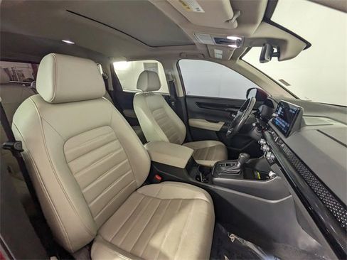 Used 2023 Honda CR-V EX-L image 10
