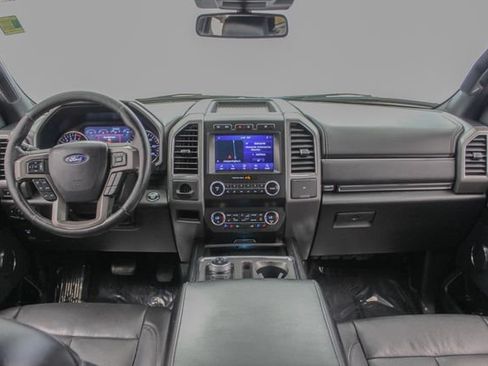 Used 2020 Ford Expedition Max XLT w/ Equipment Group 202A AWD/4WD image 24