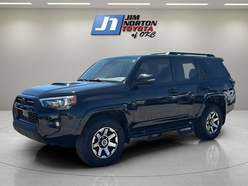 Used 2021 Toyota 4Runner TRD Off-Road Premium w/ Moonroof Package AWD/4WD image 1
