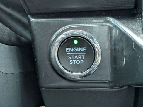 Used 2022 Ford F150 XLT w/ Equipment Group 302A High AWD/4WD image 19