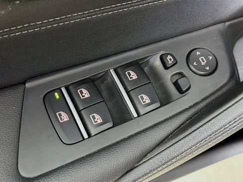 Certified 2022 BMW 540i w/ M Sport Package RWD image 18