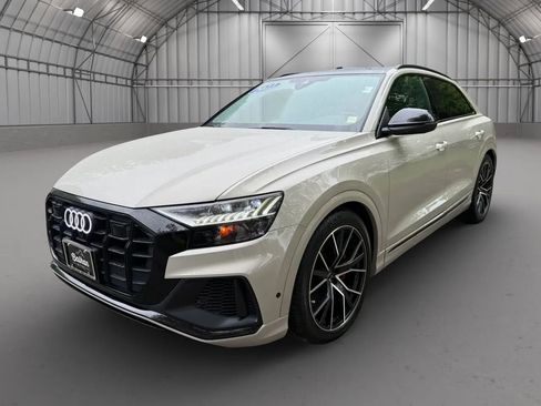Used 2023 Audi SQ8 Premium Plus w/ Executive Package AWD/4WD image 13