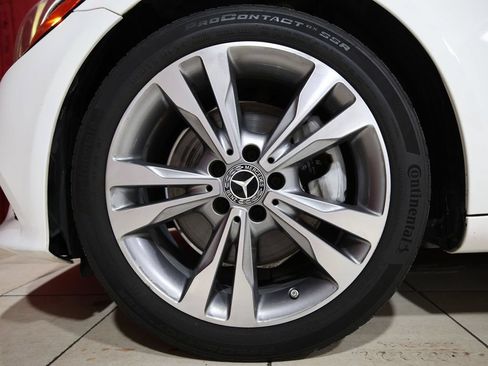 Used 2019 Mercedes-Benz C 300 Sedan image 7