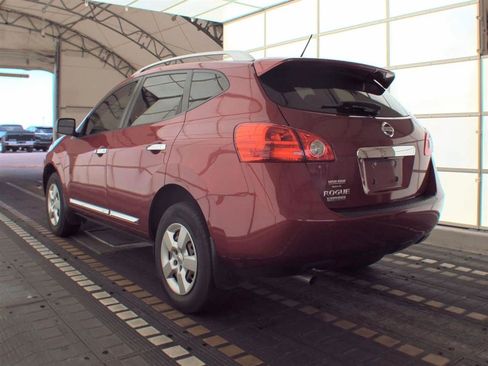 Used 2015 Nissan Rogue S w/ Convenience Package FWD image 8