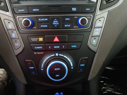 Used 2017 Hyundai Santa Fe Limited w/ Cargo Package AWD/4WD image 19