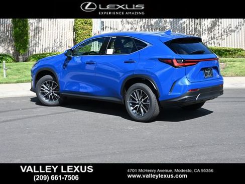 New 2026 Lexus NX 350h AWD w/ Premium Package image 4
