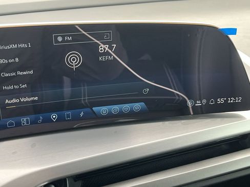 New 2026 Cadillac Vistiq Sport image 5