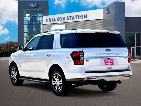 Certified 2023 Ford Expedition Limited image 4