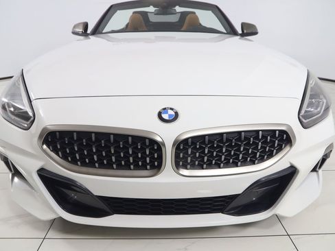 Used 2020 BMW Z4 M40i w/ Executive Package RWD image 46