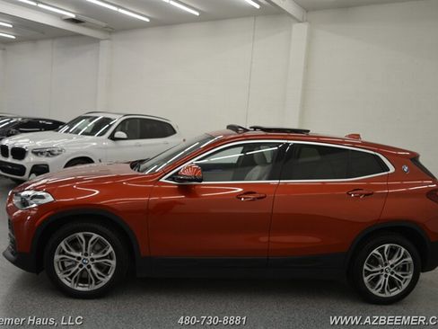 Used 2021 BMW X2 sDrive28i w/ Premium Package image 4