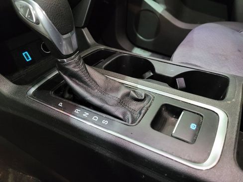 Used 2018 Ford Escape SE w/ Ford Safe & Smart Package image 33