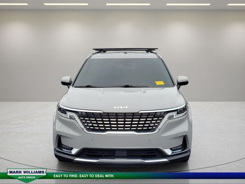 Used 2022 Kia Carnival SX Prestige FWD image 9