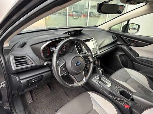 Used 2018 Subaru Crosstrek 2.0i Premium AWD/4WD image 5