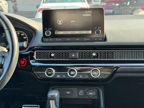 Used 2024 Honda Civic Sport image 13