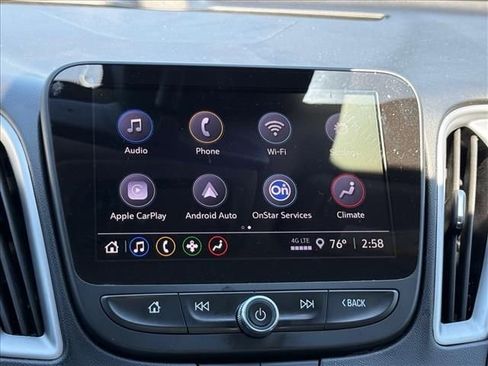 Used 2023 Chevrolet Malibu LT FWD image 19