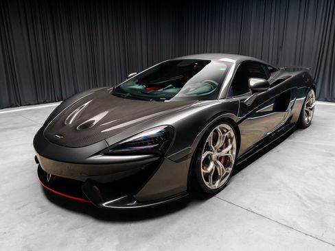 Used 2017 McLaren 570S Coupe RWD image 9