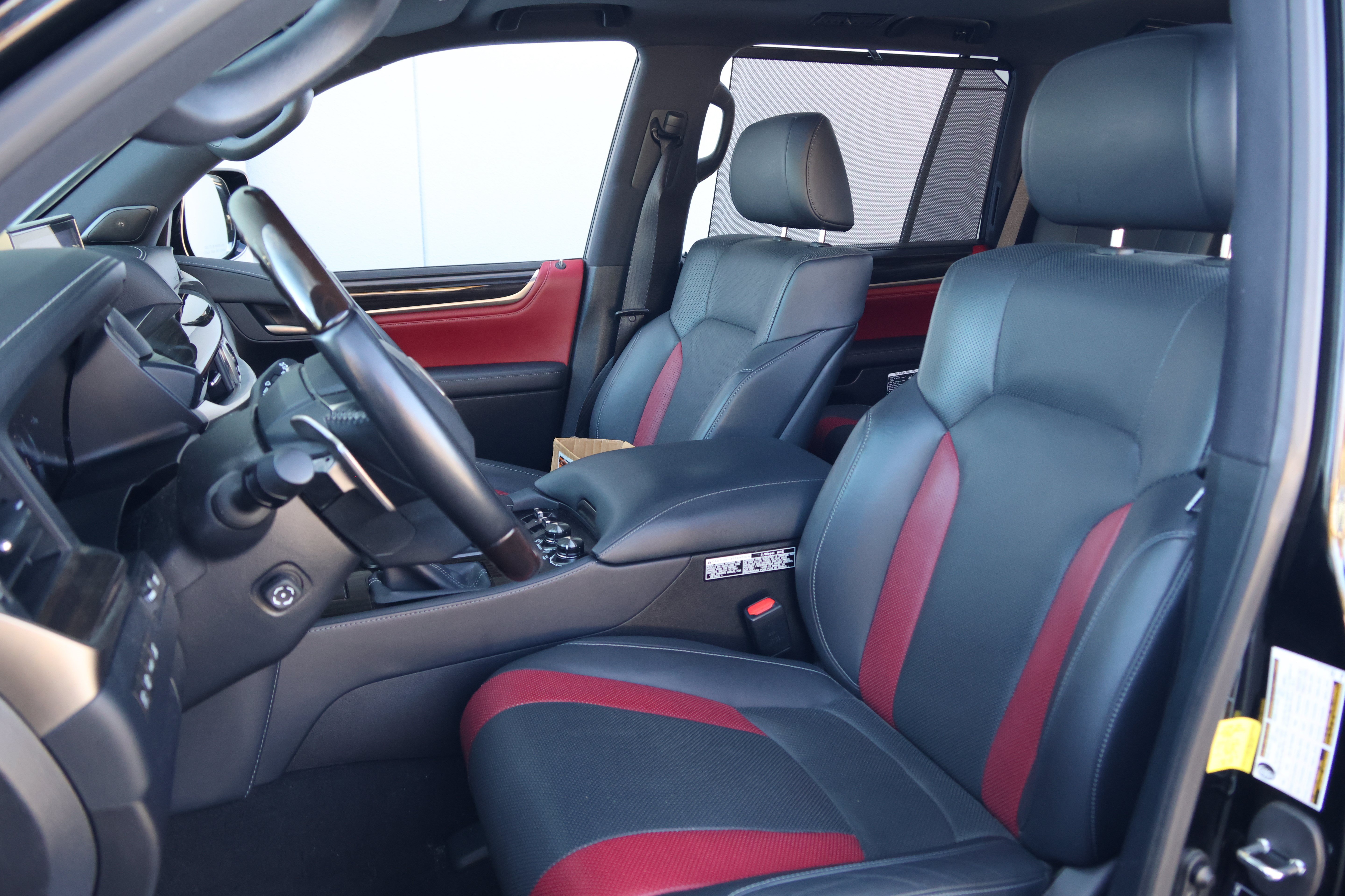 Used 2021 Lexus LX 570 4WD w/ Inspiration Series #2 image 37