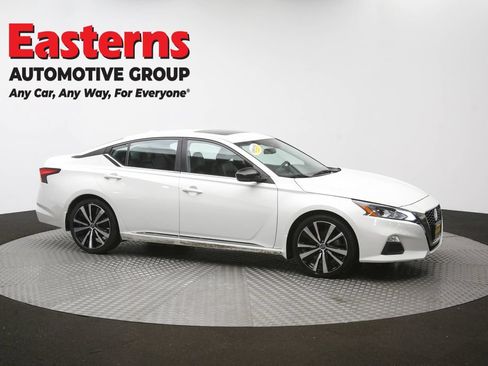 Used 2022 Nissan Altima 2.0 SR FWD image 48