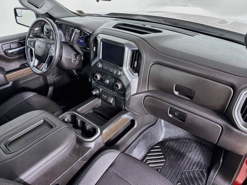 Used 2022 Chevrolet Silverado 1500 RST AWD/4WD image 29