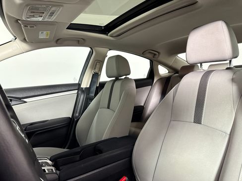 Used 2017 Honda Civic EX image 17