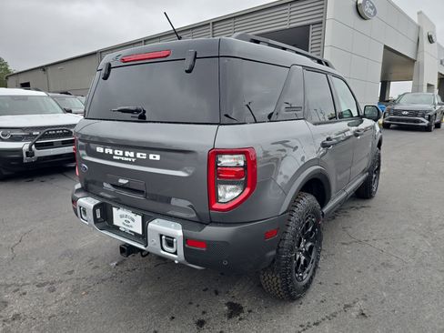 New 2025 Ford Bronco Sport Outer Banks w/ Sasquatch Outer Banks Package AWD/4WD image 4