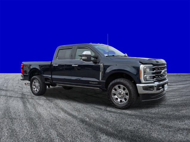 Used 2023 Ford F250 Lariat w/ Lariat Ultimate Package AWD/4WD image 2