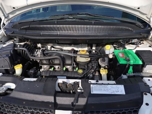 Used 2003 Dodge Grand Caravan SE FWD image 14