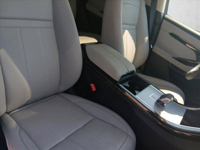 Used 2024 Land Rover Range Rover Evoque S AWD/4WD image 18