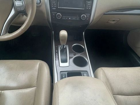 Used 2015 Nissan Altima 3.5 SL image 11