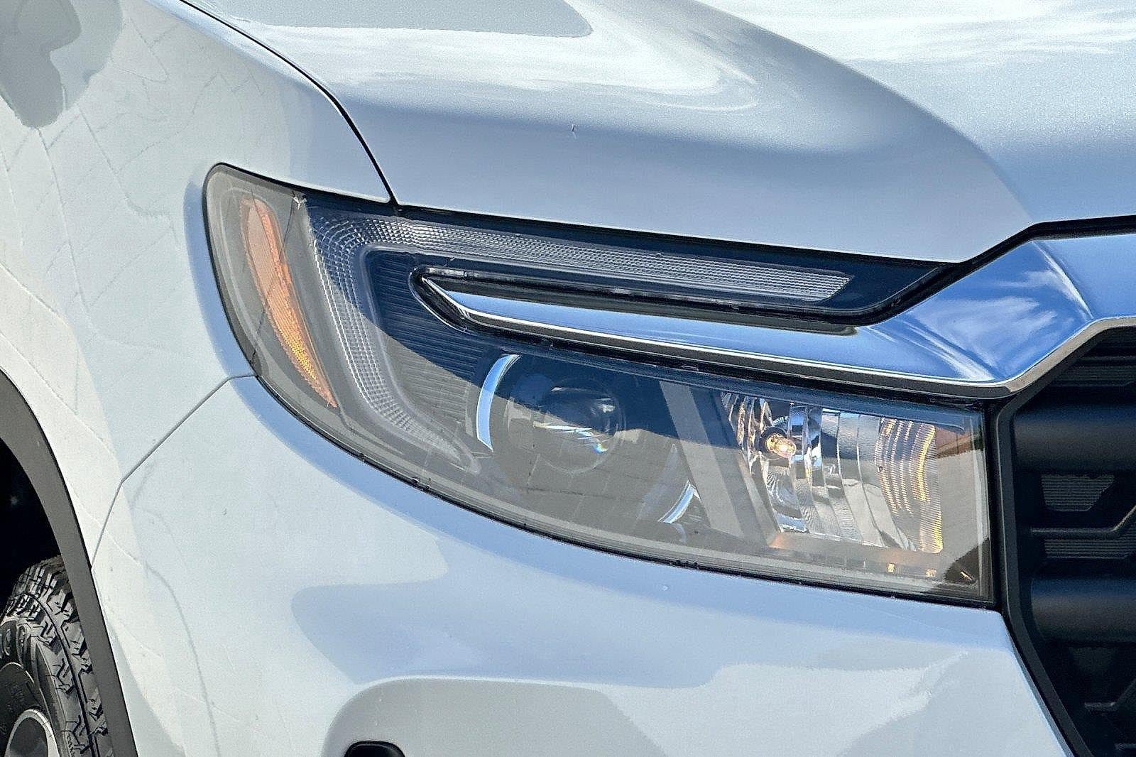 New 2025 Honda Ridgeline RTL image 16