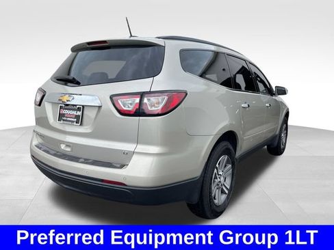 Used 2017 Chevrolet Traverse LT FWD image 5