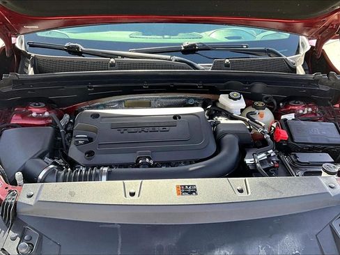 Used 2023 Buick Envision Essence image 29