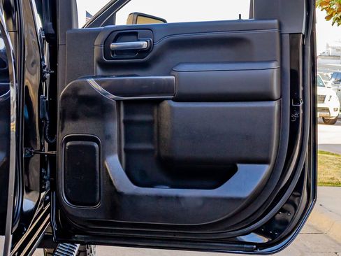 Used 2022 Chevrolet Silverado 2500 LTZ w/ Carhartt Edition image 38