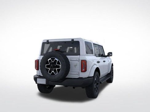 New 2026 Ford Bronco Outer Banks AWD/4WD image 9
