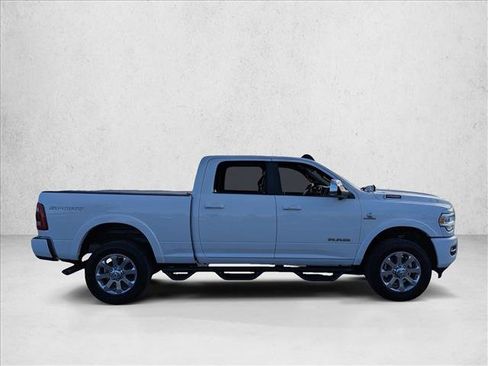 Used 2021 RAM 2500 Laramie AWD/4WD image 4