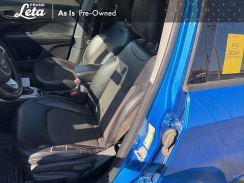 Used 2019 Jeep Compass Latitude w/ Cold Weather Group AWD/4WD image 10