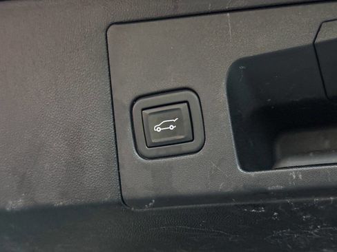 Used 2020 Cadillac XT5 Sportv image 22