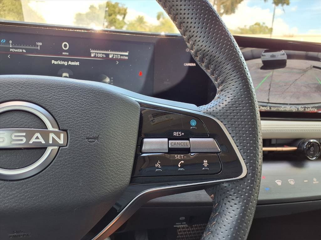 Used 2024 Nissan Ariya AWD image 27