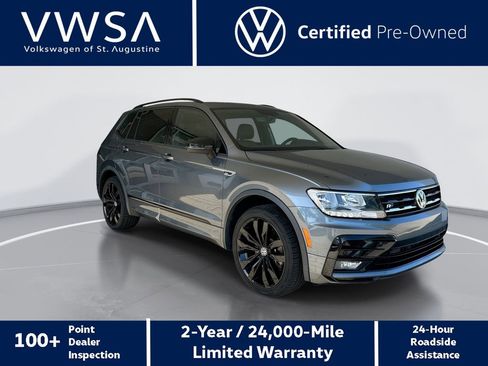 Certified 2021 Volkswagen Tiguan SE R-Line image 1