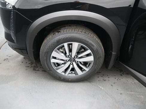 New 2026 Nissan Pathfinder SL FWD image 21