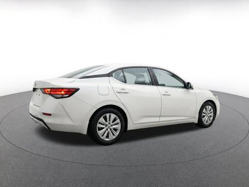 Used 2025 Nissan Sentra S FWD image 7