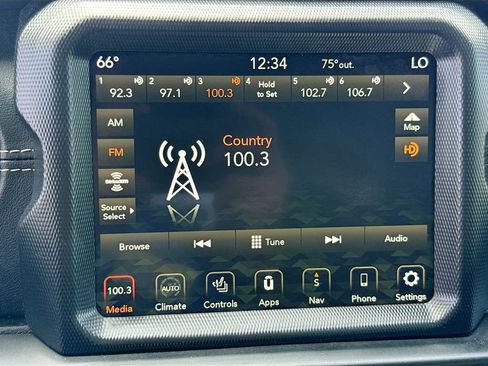 Used 2023 Jeep Wrangler Unlimited Sahara w/ Cold Weather Group image 16