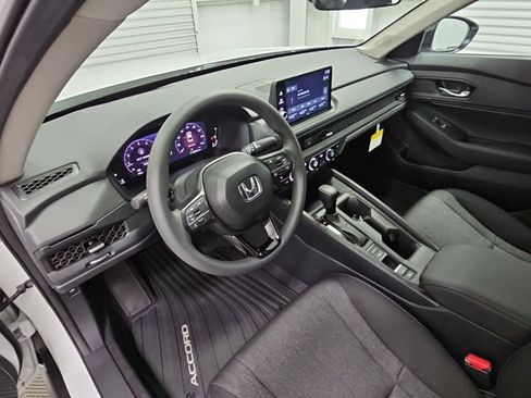 New 2026 Honda Accord SE image 11