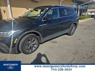 Used 2023 Volkswagen Tiguan SE video 1