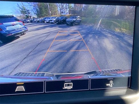 Used 2022 GMC Sierra 2500 AT4 image 15