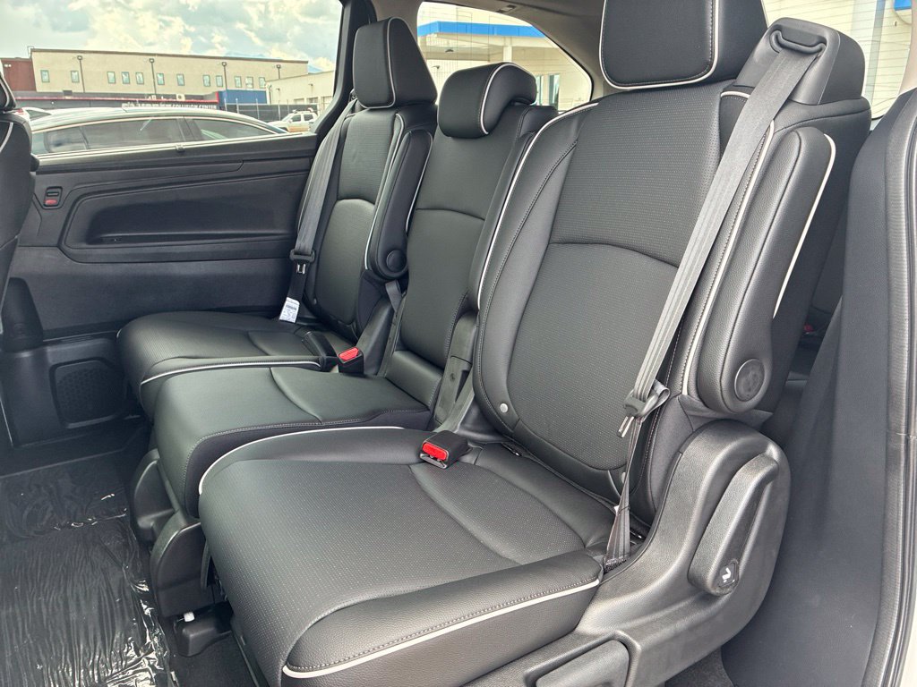 New 2026 Honda Odyssey Elite image 11