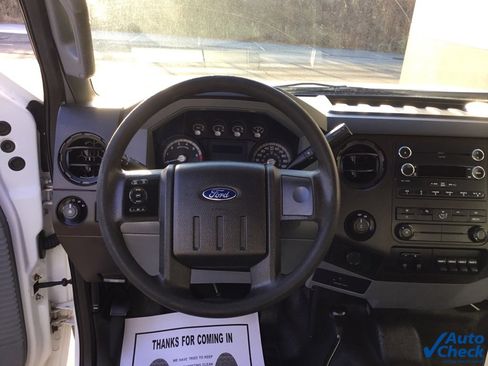 Used 2016 Ford F250 XL w/ Power Equipment Group image 40